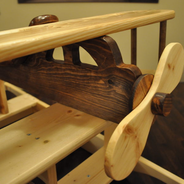 bi-plane rocker close up